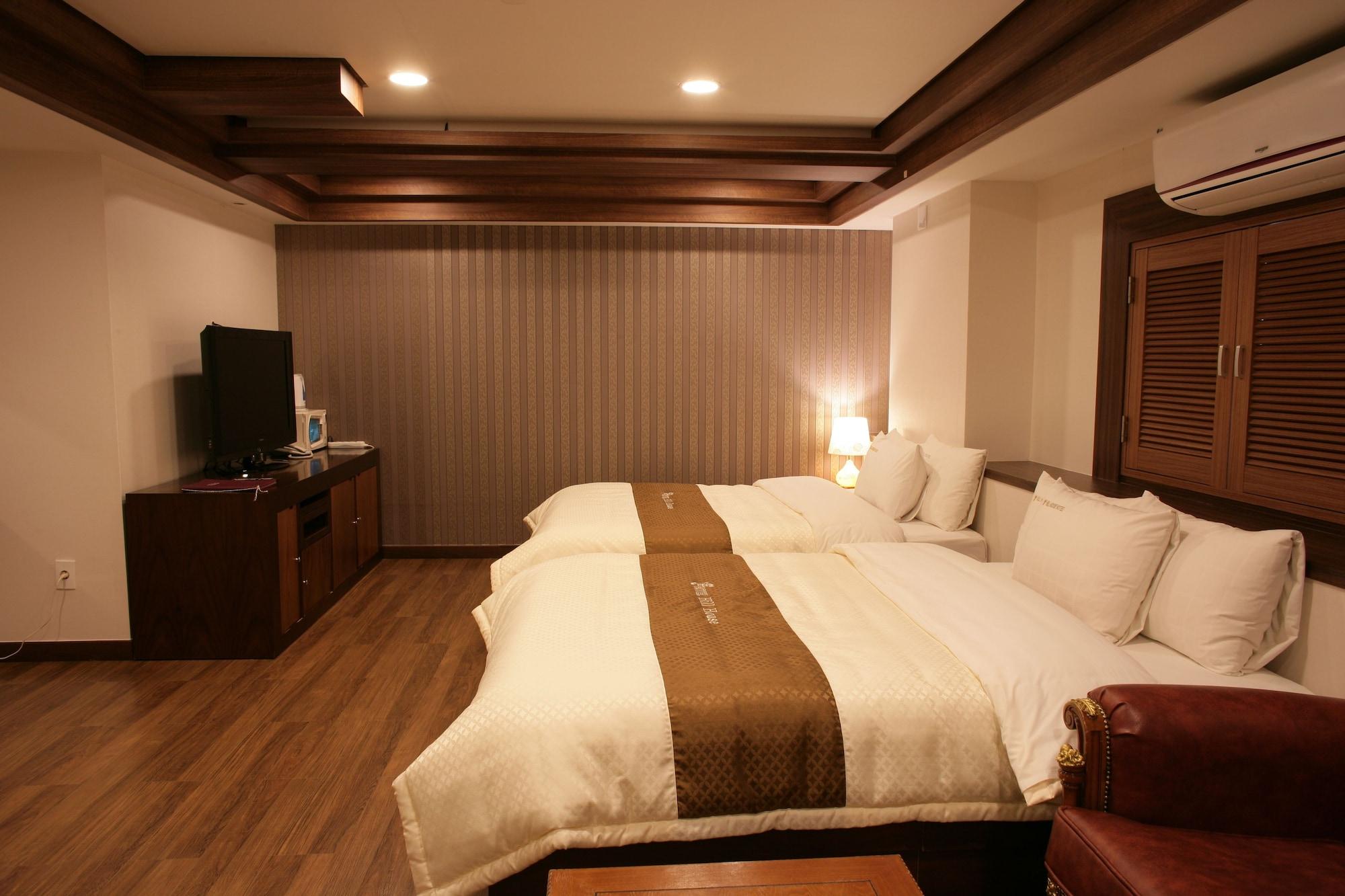 Hotel Hill House Seoul Myeongdong Zewnętrze zdjęcie